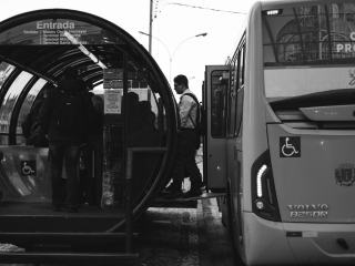 Quelle accessibilité des transports pour les PMR en 2026 ?