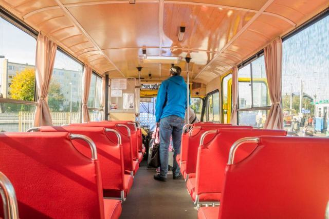 Abonnement de tram ou ticket à l'unité, combien de trajets pour être gagnant ? Abonnement de tram ou ticket à l'unité, combien de trajets pour être gagnant ?
